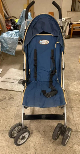 Silla de paseo ligera azul