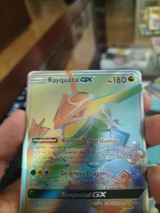 Carta Pokémon Rayquaza GX Arcoíris 180 HP