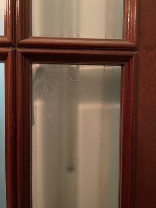 Puerta madera con vidrio