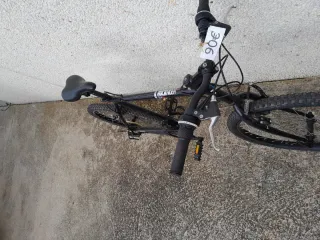 Bicicleta Btwin Rock Rider Negra