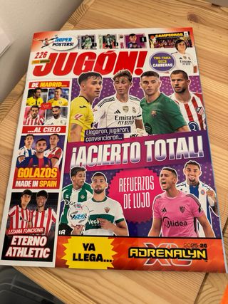 Revista Jugón + 2 Sobres + 2 cromos conmemorativos