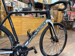 Bici carretera Megamo Raise