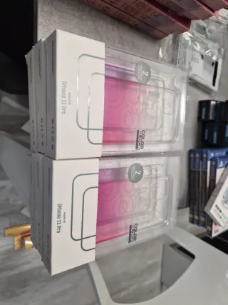 6 custodie iPhone 11 Pro Color Block
