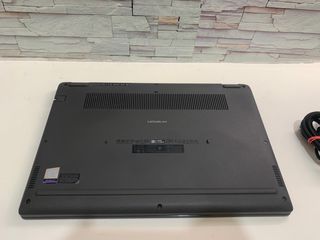 Portátil Dell Latitude 3410