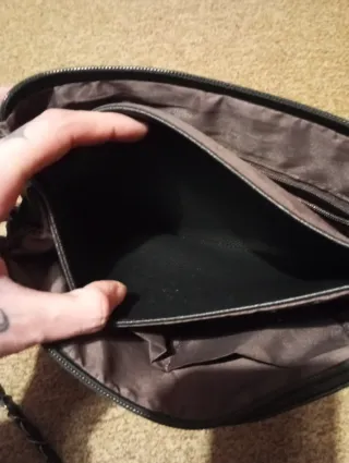 Borsa a tracolla con teschio nera