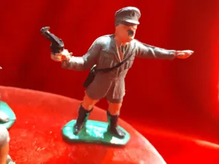 Soldados de goma COMANCI "PUENTE SOBRE EL RIO KWAI