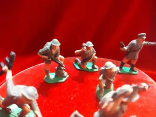 Soldados de goma COMANCI "PUENTE SOBRE EL RIO KWAI