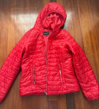 Chaqueta Stradivarius Roja Talla M