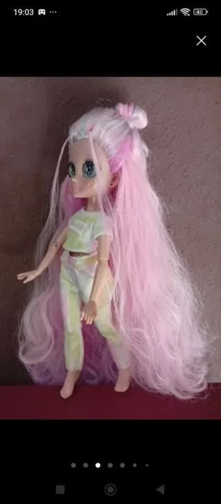 Muñeca Vip Girls pelo con mechas