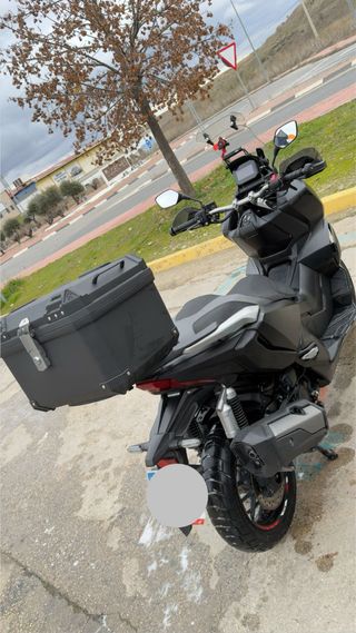 Honda ADV 350 2023 Maxi-Scooter