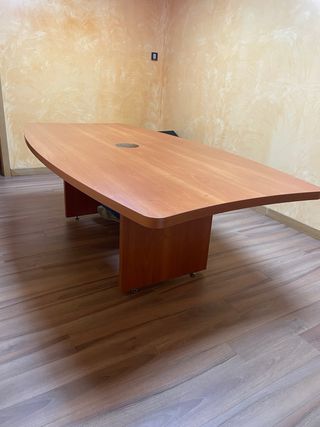 Mesa de reuniones madera