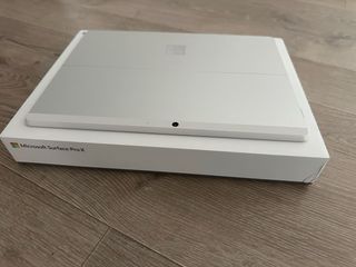 Microsoft Surface Pro X + Teclado Original