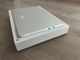 Microsoft Surface Pro X + Teclado Original