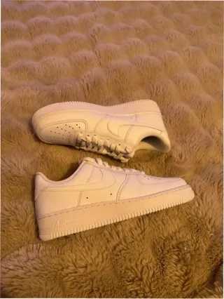 Nike Air Force 1 Low '07 Blancas Talla 40.5