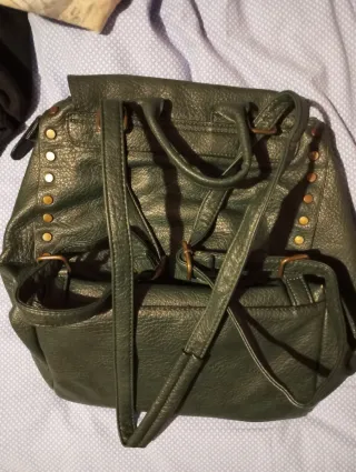 Borsa zaino in similpelle verde