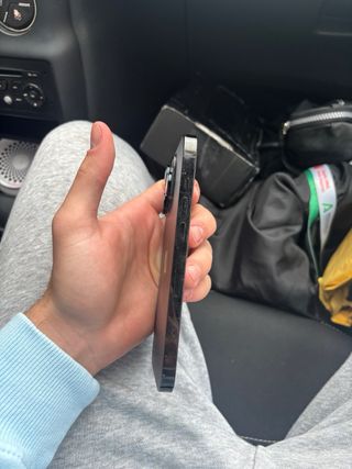 iPhone 14 Pro NEGOCIABLE