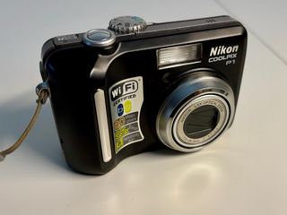 Cámara Nikon Coolpix P1