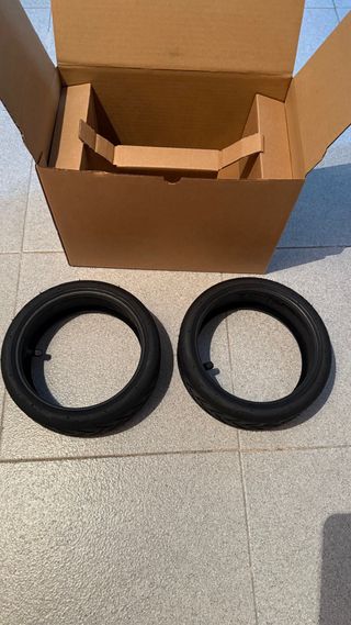 Ruedas patinete Xiaomi con cámara.