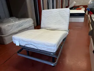 Cama articulada con colchón