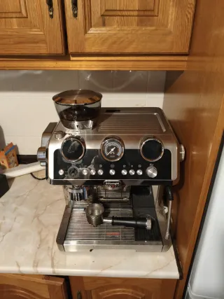 Cafetera DeLonghi La Specialista Maestro