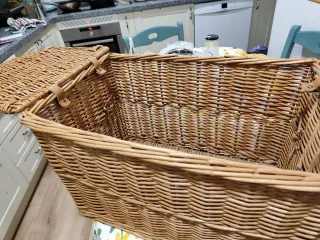 Cesta de mimbre para camping o picnic