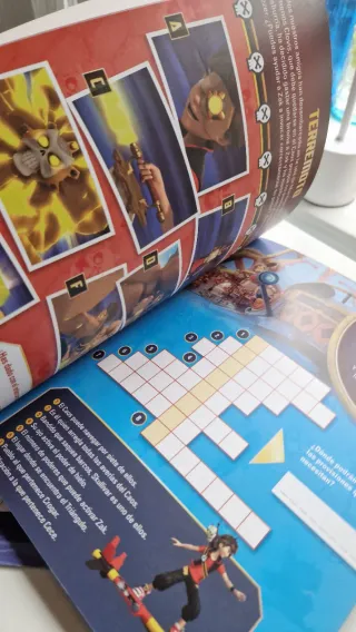 Lote de 2 libros de pegatinas y actividades niños