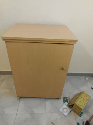 Mesa para máquina de coser de madera