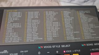 Organo Yamaha Portasound PSS-390