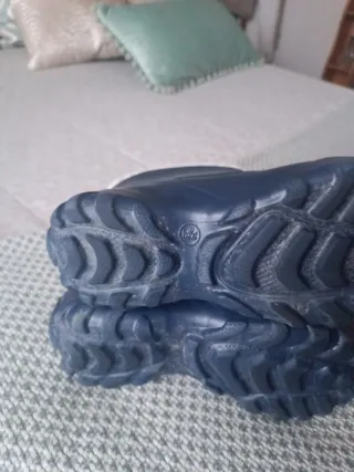 Botas de agua forradas Quechua T34/35