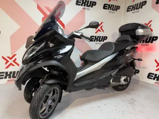 Piaggio MP3 300