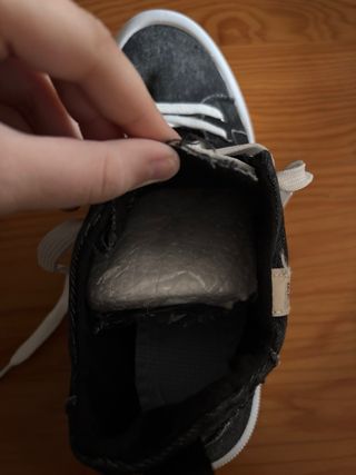 Zapatillas vaqueras altas nuevas