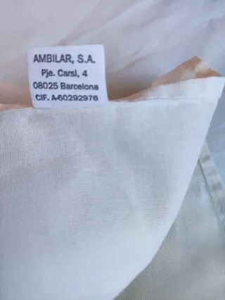 Cortinas de tela blancas con bordado