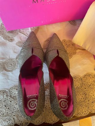 Zapatos NUEVOS de fiesta Ursula Mascaro plateados