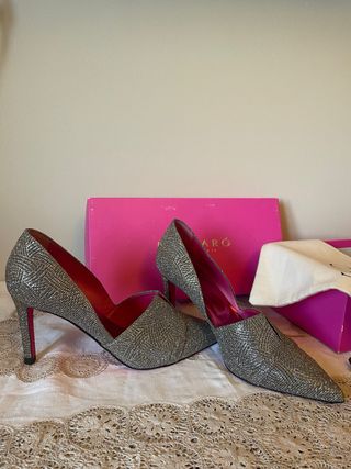 Zapatos NUEVOS de fiesta Ursula Mascaro plateados