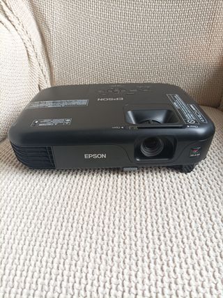 Proyector Epson EB-S02