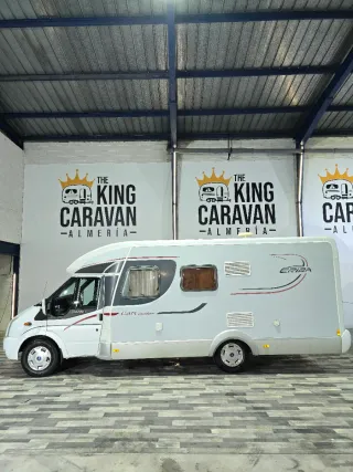 Autocaravana Hymer Eriba 2011 105000km Alta Gama