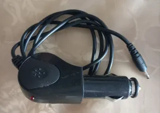 Adattatori Caricabatteria Auto e Casa