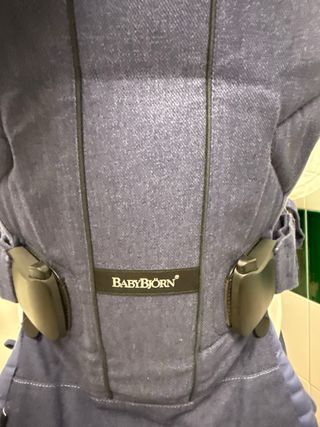 Mochila portabebés tejana BabyBjörn