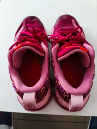 Nike Giannis Immortality 3 Rosa/Morado