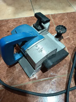 Enrrasadora Virutex AP 98