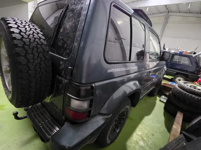 Despiece Mitsubishi Montero V20 2.5 TD