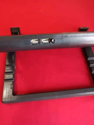 Supporto PC/Tablet con Ventola e Luce