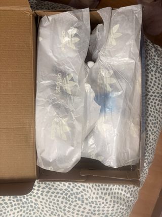 Adidas Superstar Blancas y Negras Talla 42