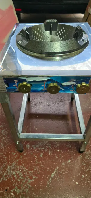 Cocina de gas comercial 3 fuegos