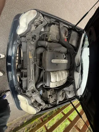 Mercedes-Benz w203 2002