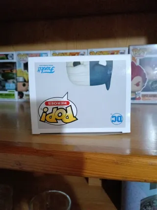 Funko Pop Batman Hush 460 GameStop Exclusivo