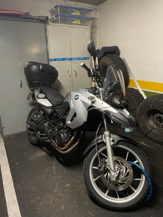 BMW F 650 GS bicilíndrica