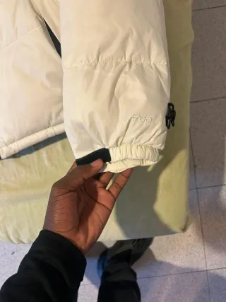 Chaqueta The North Face blanca y negra