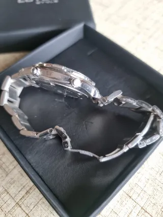 Reloj Lotus Cronógrafo Rojo y Plateado 9717