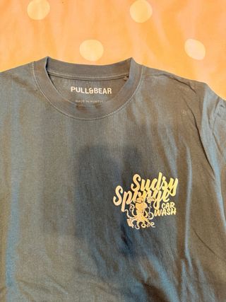 Camiseta Pull&Bear XS verde estampada